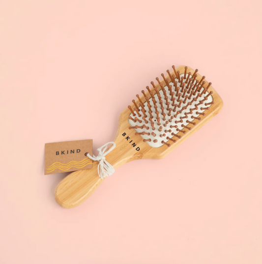 Petite brosse à cheveux en bambou BKIND